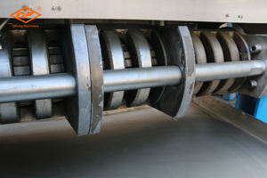 Presse à huile à vis simple et économique 6YL-131 pour la production d'huile de <span class=keywords><strong>moutarde</strong></span> et de germe de maïs - Product Image 3