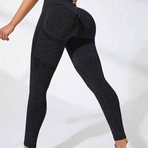 Mallas de entrenamiento personalizadas sin costuras para mujer, mallas de realce de cintura alta, mallas de entrenamiento para gimnasio, ropa de entrenamiento, mallas de Yoga para mujer - Product Image 5