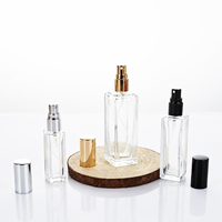 Flacon pulvérisateur carré transparent en verre de 3 ml et 5 ml avec base épaisse pour échantillons de parfum, huiles essentielles et cosmétiques (pour le transfert)