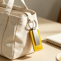 En stock, porte-clés vierges en cuir et métal en gros pour gravure laser et impression DIY, prêts à être expédiés