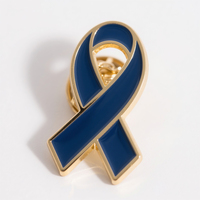 Badges publicitaires personnalisés en métal Épinglettes en émail du cancer du sein Conception de sensibilisation Logo Épingle de ruban bleu en émail doux
