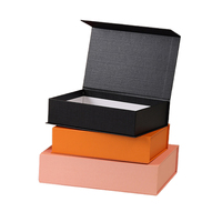 Boîte magnétique rigide pliable en carton laminé mat avec logo personnalisé en relief, fermeture magnétique, recyclable, taille personnalisée