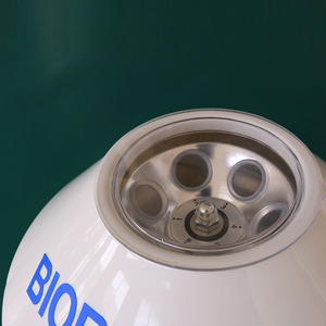 바이오베이스 중국 저속 실험실 원심 분리기 6*20ml 정성 분석을위한 가격 - Product Image 3