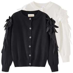 เสื้อคาร์ดิแกนเด็กผู้หญิง แขนยาว ผ้าฝ้ายถัก คอทรงโอ ปักลายปีกที่ไหล่ สำหรับฤดูใบไม้ผลิและฤดูใบไม้ร่วง - Product Image 1