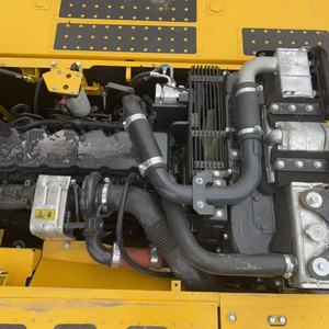 Excavatrice sur chenilles compacte Doosan DX240 d'occasion, poids en ordre de marche de 20 tonnes, capacité de la benne de 1,1 m³ - Product Image 3