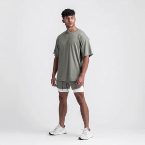 T-Shirt da Uomo di Alta Qualità Stile Americano Oversize con Spalle Scese, Logo Personalizzato, Orlo Diviso, 95% Cotone, per Palestra - Product Image 2