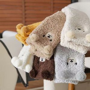 Bán Buôn Mùa Đông Nhà Máy Dễ Thương Động Vật Phụ Nữ Vớ Ấm Phim Hoạt Hình Gấu Fluffy Ấm Cúng Mềm Lông Cừu Vớ Mờ Cô Gái Ngủ Giường Vớ - Product Image 6