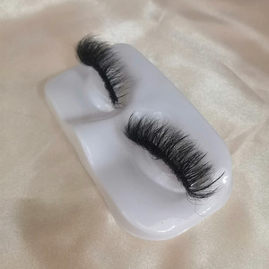 Pestañas Postizas de Marca Privada, Tipo Tira Superior e Inferior, con Aspecto de Extensión, 25mm, Efecto Spike Wispy, Venta al por Mayor, Hechas a Mano, de Visón Esponjoso - Product Image 5