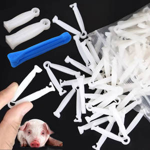 Piglet tali pusar sekali pakai, instrumen dokter hewan penjepit umbilikal putih untuk peralatan pertanian melahirkan hewan - Product Image 1