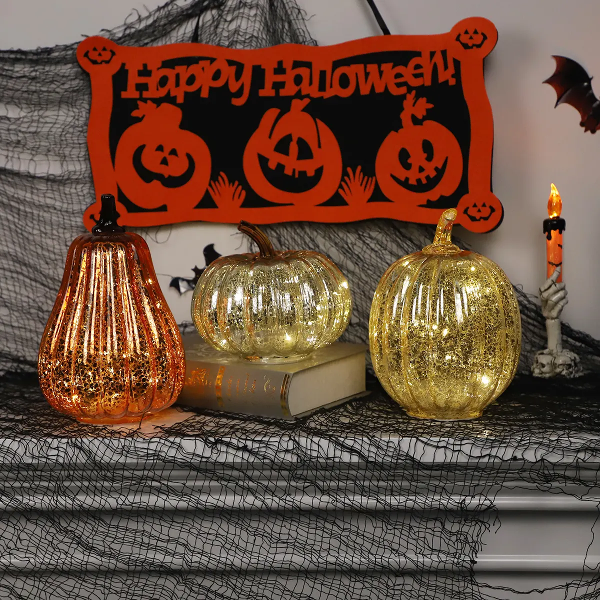 2024 Custom Gouden Kwik Geschilderd Glas Verlichte Pompoen Voor Halloween Outdoor Decoratie Handgeblazen Glas Grote Pompoen Lantaarn