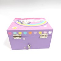 Boîte à musique rotative de luxe écologique en forme de cheval, à manivelle, avec miroir en papier, design musical personnalisé, pour décoration intérieure et bijoux, vente en gros