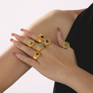 แหวนทองคำแท้18K วงแหวนที่สามารถเปิดได้สีฟ้าดอกทานตะวันสีเทอร์ควอยส์ - Product Image 1