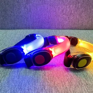 Venta caliente Seguridad que brilla en la oscuridad Led Seguridad deportiva Led Brazalete Linterna para correr