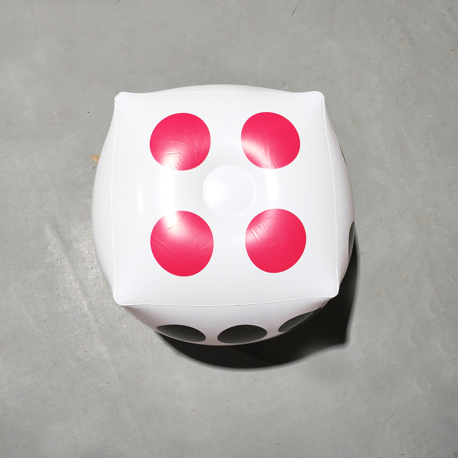 30Cm pull with dice