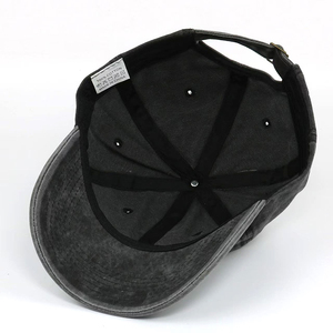 Nuovo Cappellino da Baseball a 6 Pannelli in Cotone con Fibbia in Rame Dorato, Design 'Biting Knife White Goose', Trendy e Versatile per Uomo e Donna - Product Image 6