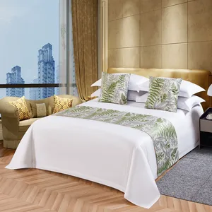 Mantel para Cama 100% Microfibra, Elegante, Resistente a la Decoloración, Cubrecama, Protector de Colchón, Decoración para Dormitorio, Habitación de Boda, Verde - Product Image 1