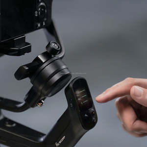FeiyuTech SCORP Estabilizador de cardán de mano de 3 ejes Pantalla de visualización de agarre de manija <span class=keywords><strong>para</strong></span> cámara DSLR Sony/<span class=keywords><strong>Canon</strong></span> Pole Tripod VS DJI RS 3 - Product Image 6