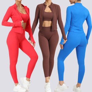 Grosir Setelan Olahraga Wanita 3 Potong, Bra Olahraga Solid Bernapas, Celana Yoga, dan Baju Atletik untuk Wanita - Product Image 1