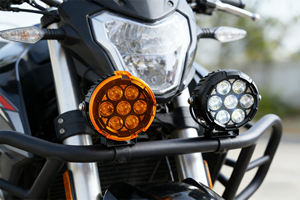 Phare de moto rond blanc de 4,5 pouces avec rétroéclairage ambre, stroboscope, triple lentille, avec interrupteur de câblage pour <span class=keywords><strong>BMW</strong></span> R <span class=keywords><strong>1200</strong></span> <span class=keywords><strong>RS</strong></span> 2015-2018 - Product Image 3