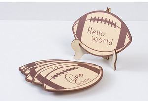 Set de Tarjetas de Madera para Fotografías de Bebés con Diseño Deportivo de Fútbol, Regalo Original para Padres Primerizos - Product Image 4