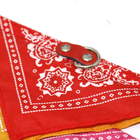 Bandana-collier pour chien imprimé totem exotique coloré, tailles XL/XXL/Petites, en PU et polyester écologiques avec lumières métalliques, décoration foulard