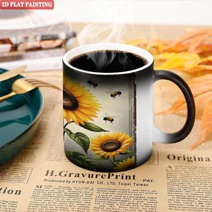 Mug en céramique noir givré de 11 oz à changement de couleur avec motif tournesol, base antidérapante, tasse de table anti-rayures - Product Image 5