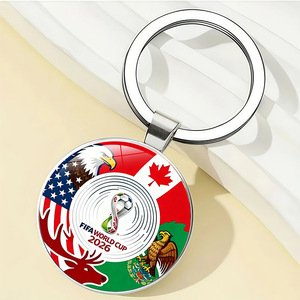 Porte-clés en alliage de zinc sur le thème de la Coupe de football États-Unis-Canada-Mexique 2026, souvenir pour les fans - Product Image 2