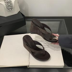 <span class=keywords><strong>Infradito</strong></span> Casual <span class=keywords><strong>con</strong></span> <span class=keywords><strong>Tacco</strong></span> a Zeppa e Punta Tonda da <span class=keywords><strong>Donna</strong></span> 2025, Sandali <span class=keywords><strong>con</strong></span> <span class=keywords><strong>Tacco</strong></span> Alto di Tendenza - Product Image 4