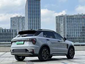 Lynk Co 01 EM-P 2022 SUV hybride rechargeable 1.5T Turbo automatique édition Dawn Extérieur blanc gauche. Lumières LED bicolores. 25,000 - Product Image 6