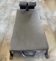 Chaise de musculation professionnelle réglable pour l'entraînement des hanches, des ischio-jambiers et des fessiers, type banc romain