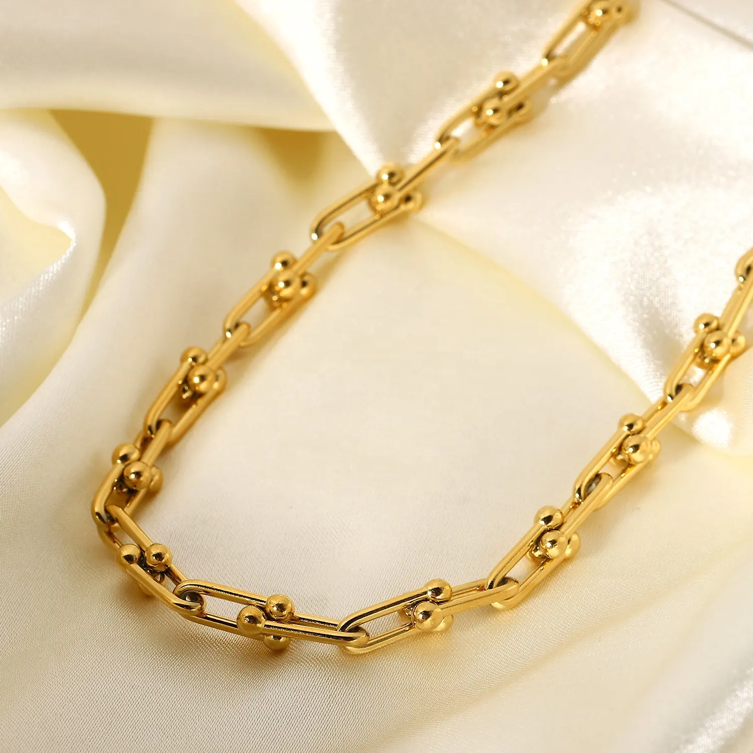 DEYIN Großhandel Hiphop-Schmuck 18K Gold Edelstahl Chunky Choker-Halsband Clip U-Form-Kette U-Schlüssel-Ballkette für Damen