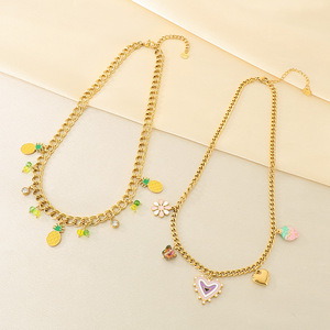 Punto de fábrica al por mayor 2025 nueva moda verano fruta fresca serie goteo aceite piña colgante collar de cadena cubana de acero inoxidable - Product Image 6