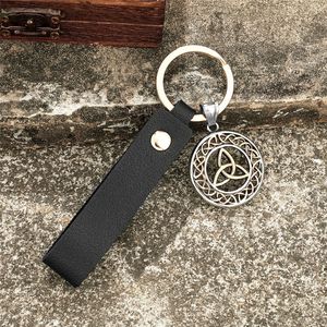 Porte-clés personnalisé à thème celtique, pendentif bicolore en alliage de zinc avec mousqueton en cuir, cadeau unisexe, breloque - Product Image 3