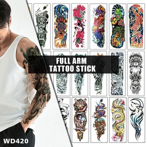 Le maniche del tatuaggio dell'autoadesivo temporaneo impermeabile all'ingrosso le braccia colorate del tatuaggio del braccio pieno sono uomini e donne popolari - Product Image 1