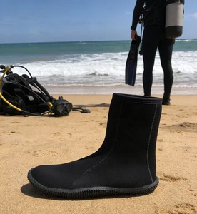 Chaussures de plongée pour adultes en néoprène léger et isolé de 5 mm avec fermeture éclair - Product Image 6