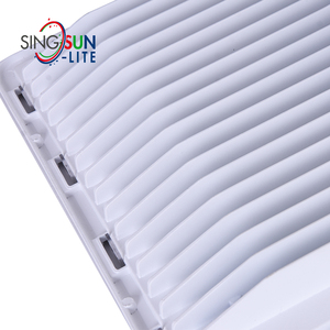 300W <span class=keywords><strong>Pas</strong></span> <span class=keywords><strong>Cher</strong></span> Mince Intégré Led Piscine Utilisation Die-casting boîtier En Aluminium et couverture de <span class=keywords><strong>PC</strong></span> Haute Lunen Lumière D'inondation - Product Image 3