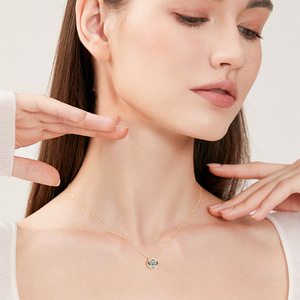 Collar con Colgante Solitario de Moissanita VVS GRA de Corte Redondo, Engaste de Burbuja, Joyería de Cobre Relleno de Oro de 14K para Regalo de Aniversario - Product Image 2