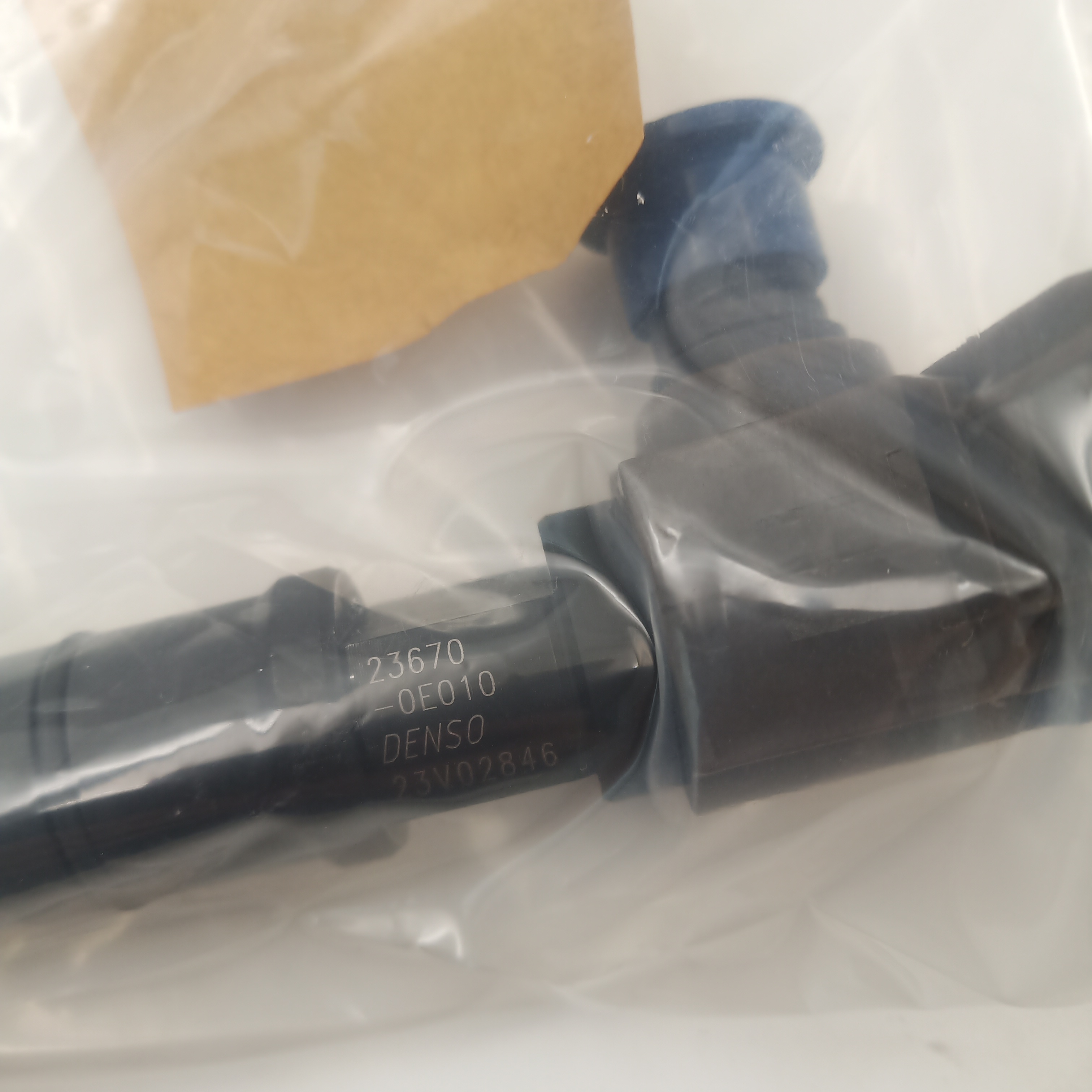 Original New Diesel Fuel Injector 295700-0550 Common Rail Injection Nozzle 23670-0E010 23670-0L020 For TOYOTA Hilux Revo 2.8L