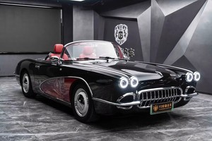 Songsan SS Dolphin Classic Retro Cabriolet PHEV (1958 <span class=keywords><strong>Corvette</strong></span> <span class=keywords><strong>C1</strong></span> Replika) Linkslenker Automatik Dunkler Innenraum - Product Image 3