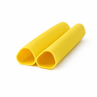 Manchon de protection triangulaire en caoutchouc de silicone personnalisé, antidérapant et flexible, pour poignées, quincaillerie de meubles et protection de lampes