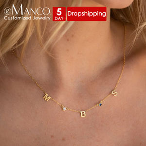 Collana con ciondolo personalizzato in acciaio inossidabile eManco con 26 lettere e catena a maglie, design minimalista unisex per dropshipping - Product Image 1