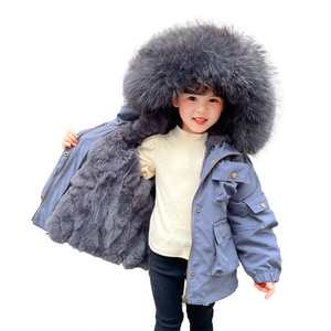 Encuentre el mejor fabricante de parkas niñas y parkas niñas para el  mercado de hablantes de spanish en alibaba.com