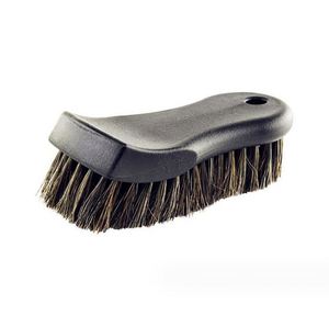 Brosse de nettoyage intérieur multifonctionnelle avec logo personnalisé, manche en plastique, poils doux en crin de cheval, pour sièges en tissu et cuir de voiture - Product Image 1