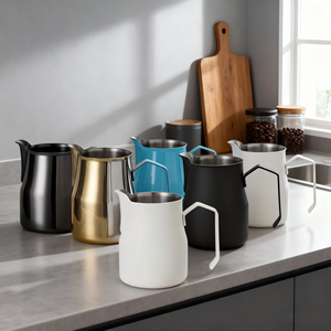 Brocca per Latte in Acciaio Inox <span class=keywords><strong>Motta</strong></span>, Brocca Antica per Acqua, Brocca per Acqua Calda, Caraffa per <span class=keywords><strong>Caffè</strong></span> e Latte per Uso Domestico - Product Image 2