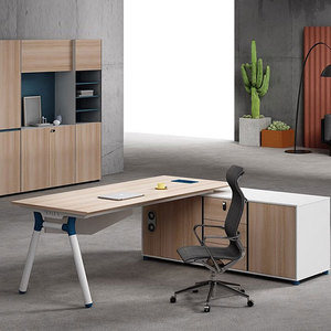 Muebles de oficina modernos Liyu, estación de trabajo de madera ejecutiva personalizada, escritorio, cubículo, combinación gratuita para 4 personas, oficina comercial - Product Image 1