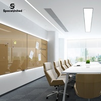 Tableau blanc mural magnétique en verre avec cadre en aluminium moderne SpaceUnited pour bureau