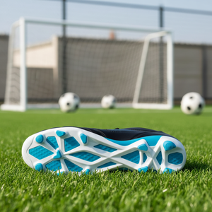 Semelle de football en TPU légère et résistante à l'eau pour hommes, pièces de rechange antidérapantes et durables pour la réparation de chaussures de football - Product Image 5