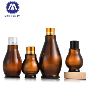 Flacon de sérum <span class=keywords><strong>en</strong></span> verre ambré de luxe avec compte-gouttes Elegant Gold Accents Single Double Gourd Design - Product Image 4