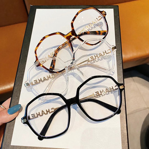 Lunettes anti-lumière bleue Chahc à monture irrégulière, monture complète, verres en acrylique, unisexe, avec design alphabet anglais - Product Image 5