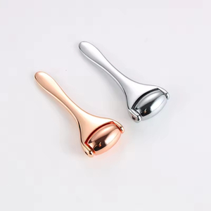 ลูกกลิ้งหน้าโลหะทำจากสังกะสีผสมนวดยกผิวลูกกลิ้ง3D หน้าสีเงิน - Product Image 6